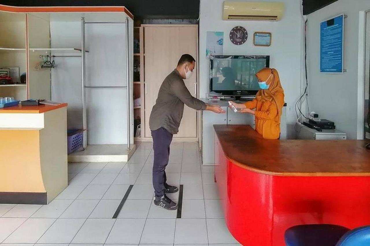 Laponca Residence Pondok Cabe Syariah Redpartner Buaran ภายนอก รูปภาพ